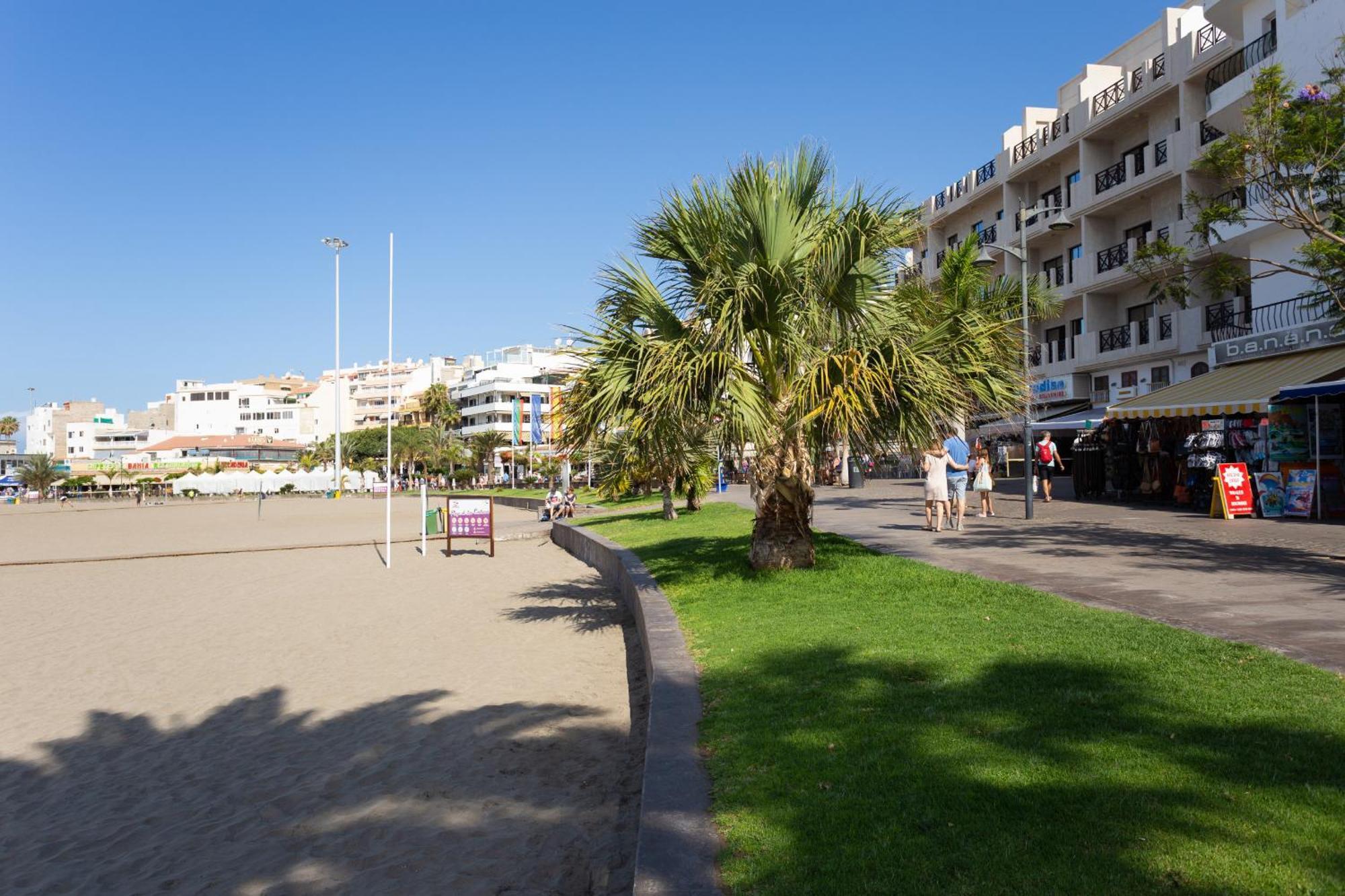 Apartament Frontline Penthouse With Heated Pool And Parking Los Cristianos  Zewnętrze zdjęcie